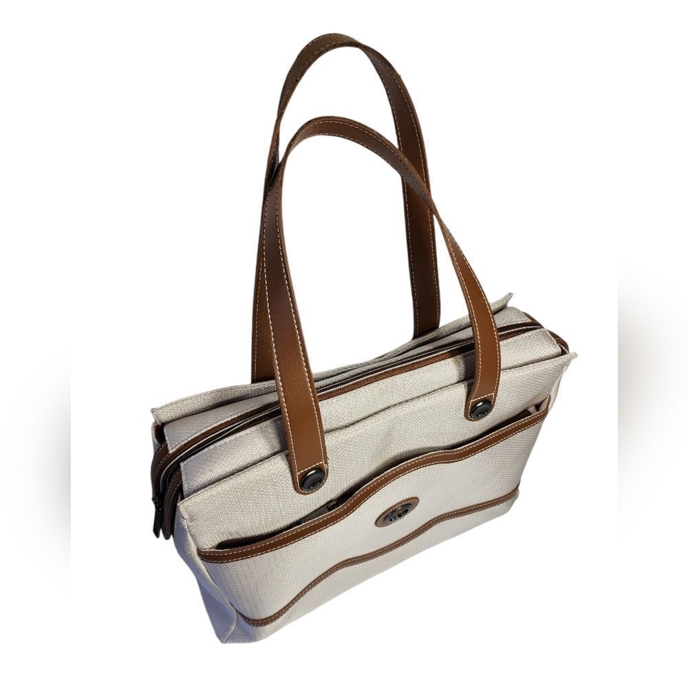 Delsey Paris - Picture 9 of 16